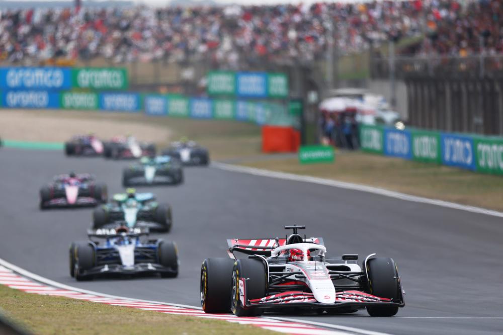 外媒评选的巴西国家队传奇阵容：.